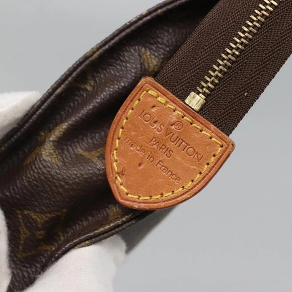 LOUIS VUITTON Monogram Poche Toilette 19 Pouch M47544 LV Auth 139379 - Picture 12 of 16